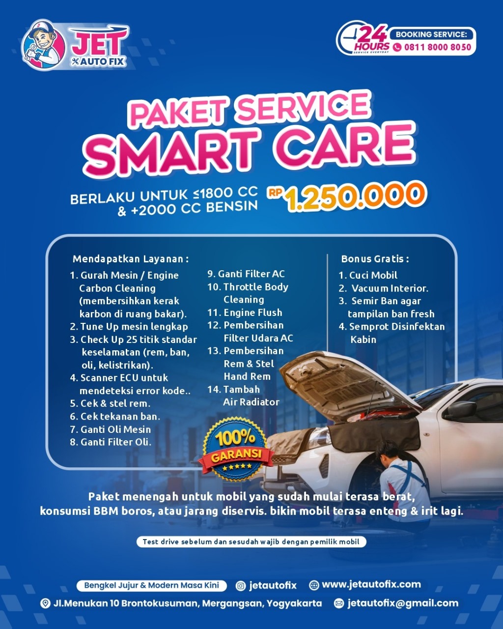 Mekanik Jet Auto Fix sedang melakukan service Smart Care
